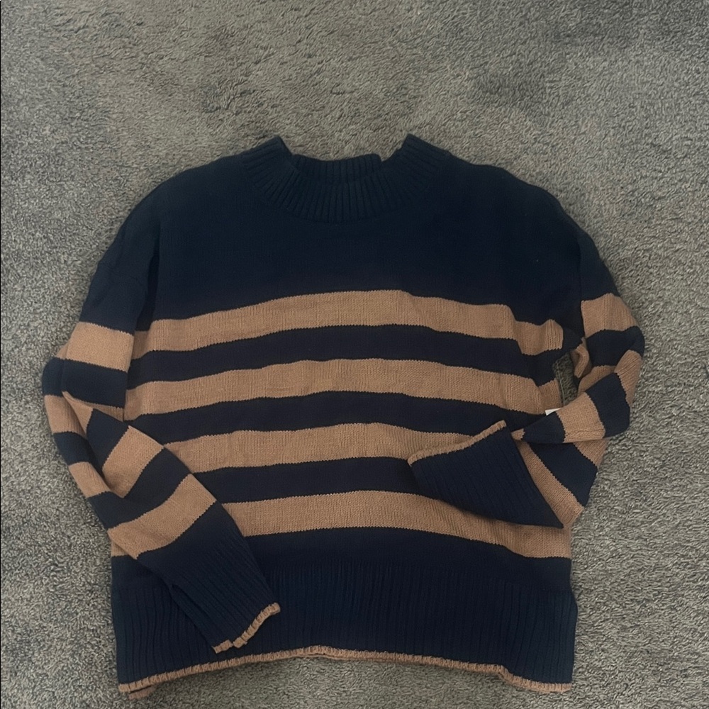 NWT Striped Navy and Tan womens Sweater